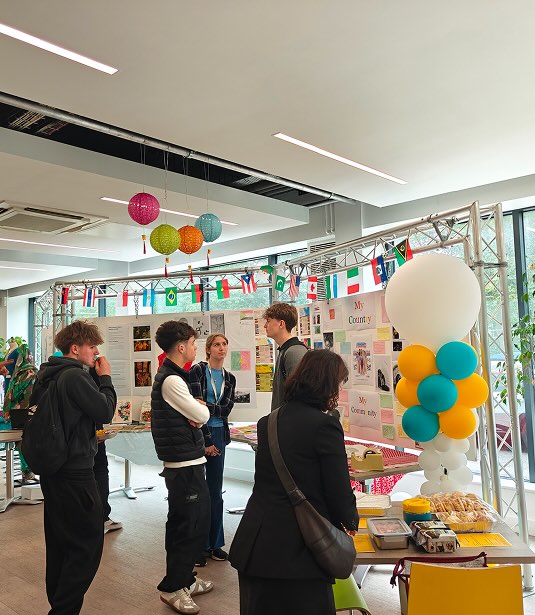 A group of Students in Harrogate College entrance halway